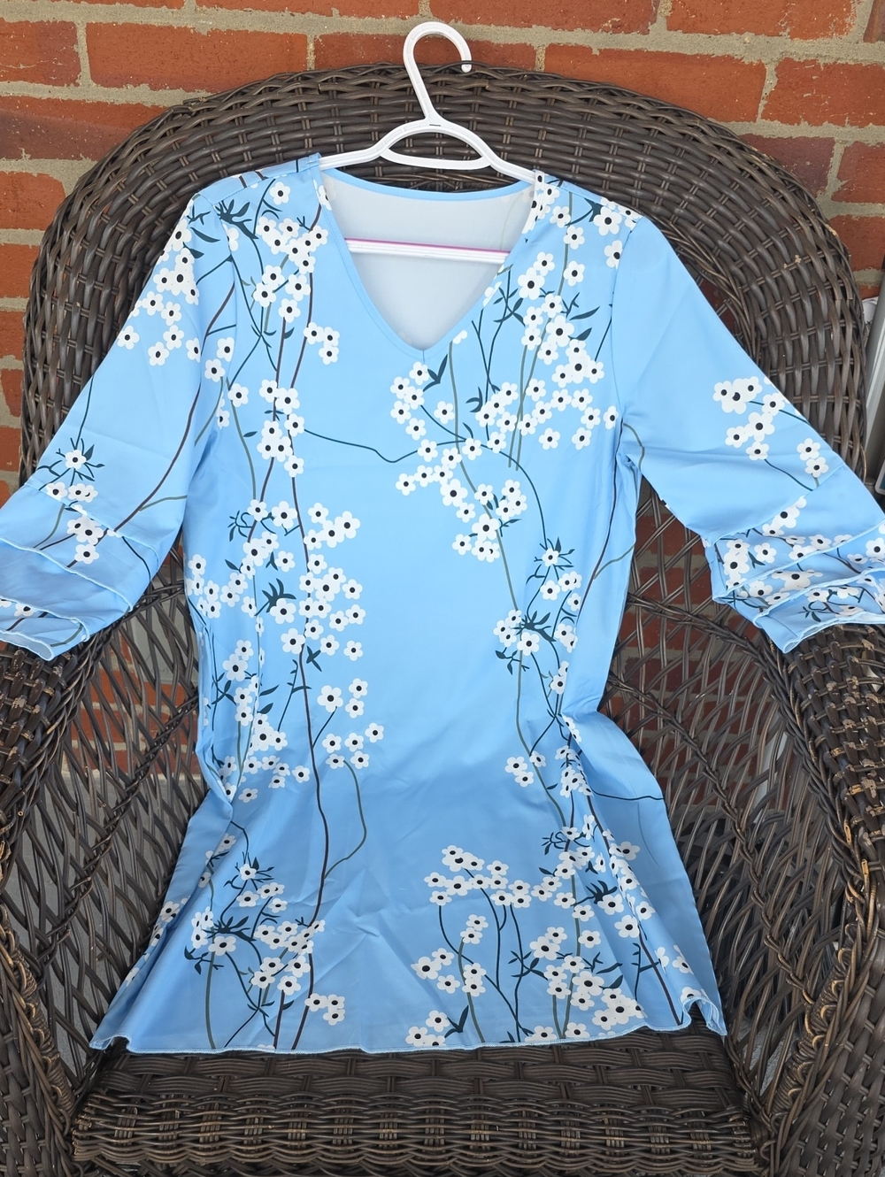 SHEIN Light Blue Floral V-Neck Midi Dress